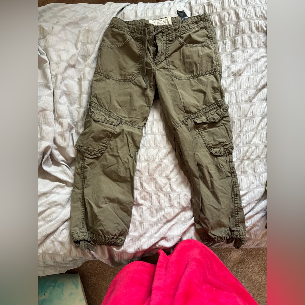 Army cargo cropped pants